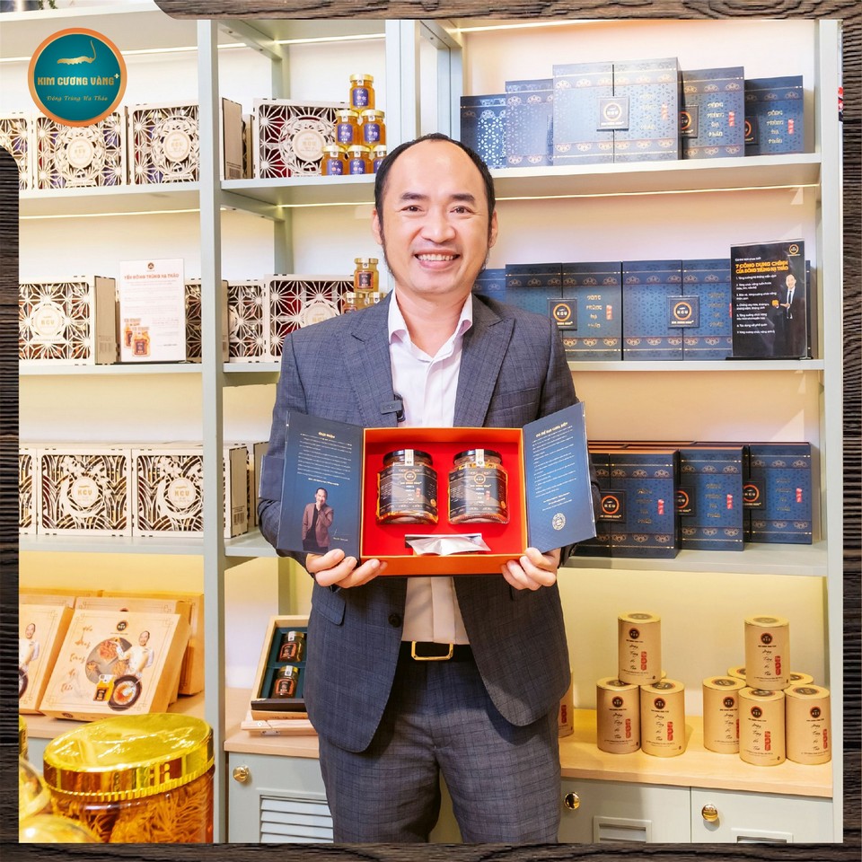 Đông trùng hạ thảo thượng phẩm Kim Cương Vàng